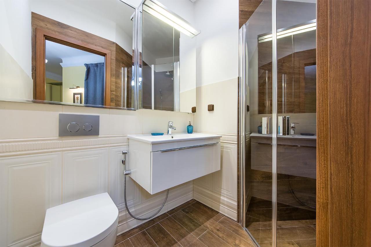 In Heart Of Prague - 2Br 2Ba Elegant Downtown Apt 외부 사진